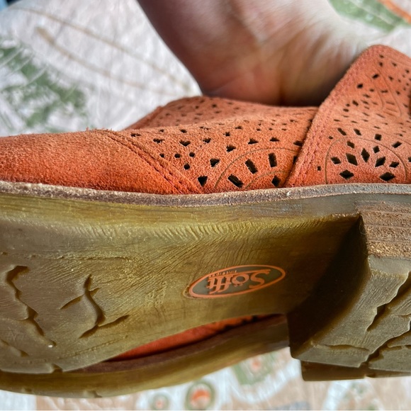 Soft boots orange suede - Picture 11 of 11